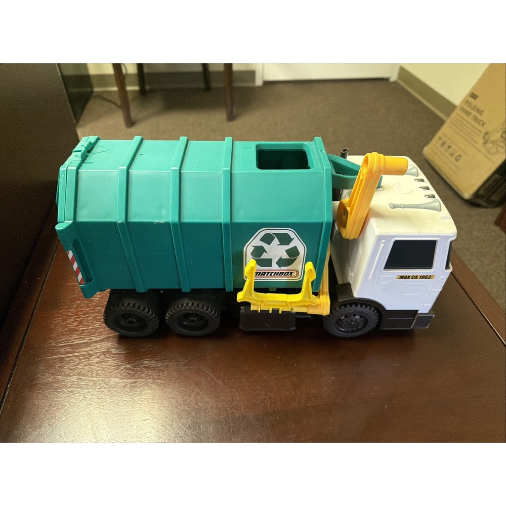 Matchbox Realistic Toy Truck for Recycling or Garbage 15" Large Scale, Sound FX